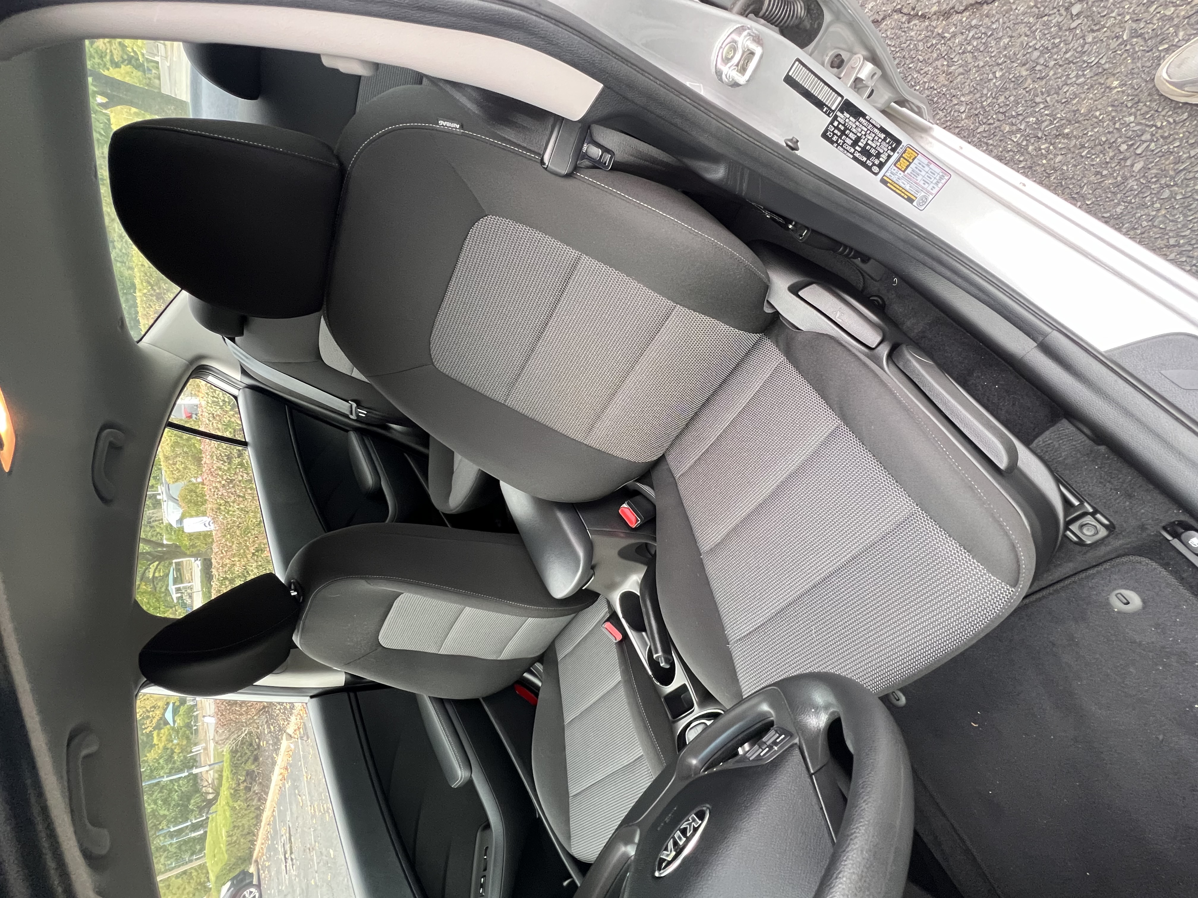 kia interior